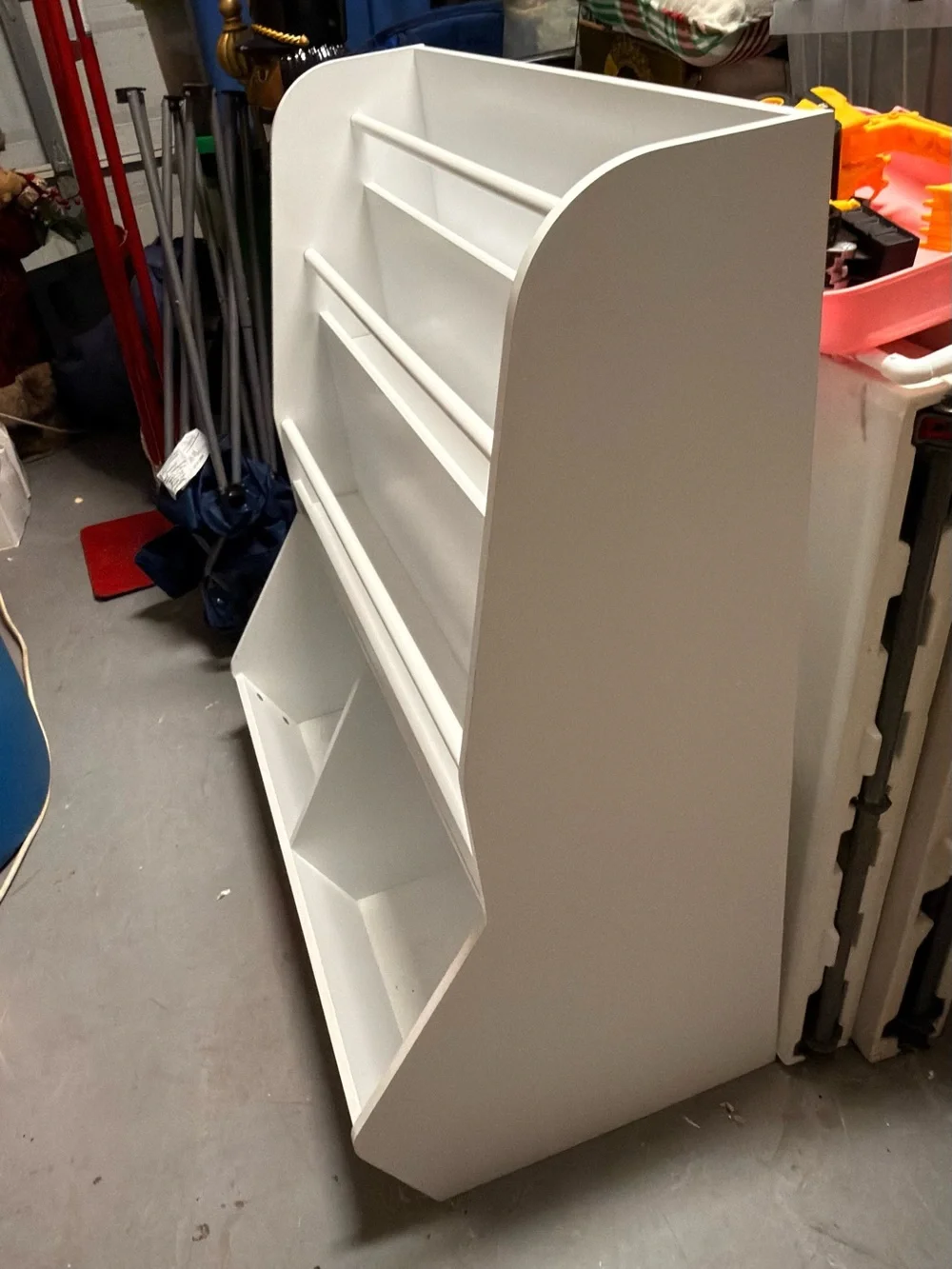 White Toddler Bookcase w/Cubbies